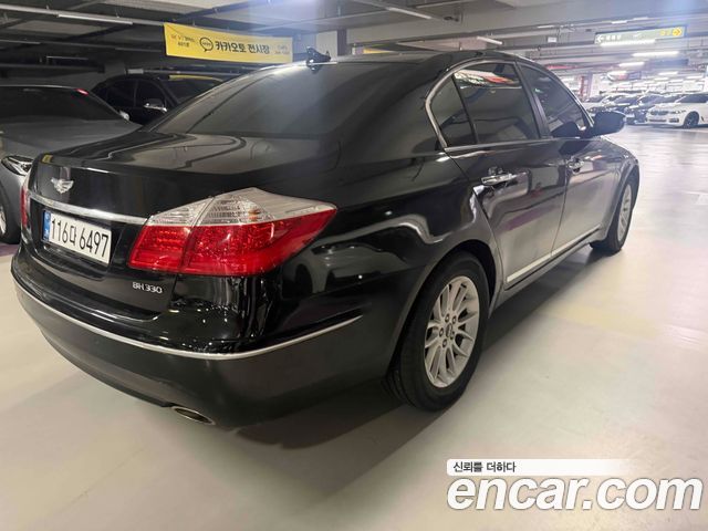 Hyundai Genesis 2010 — photo 4