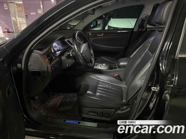 Hyundai Genesis 2010 — photo 6