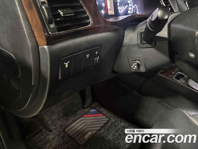 Hyundai Genesis 2010 — photo 8