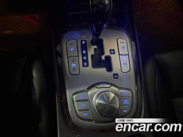 Hyundai Genesis 2010 — photo 11