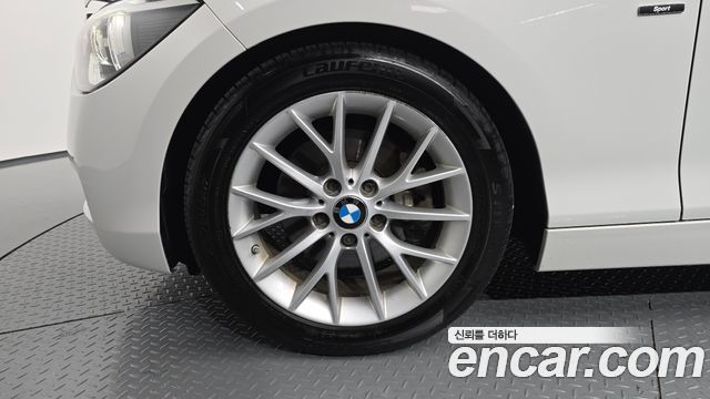 BMW 1-Series 2015 — photo 5
