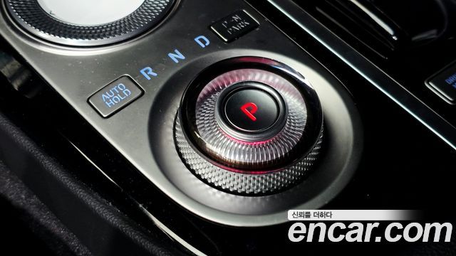 Genesis G80 2022 — photo 12