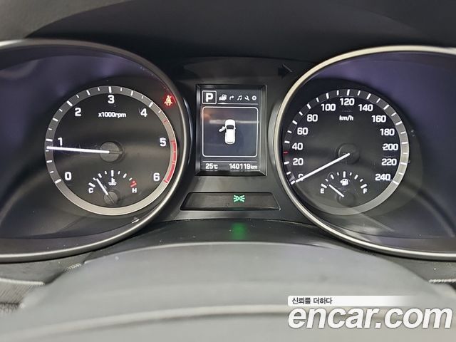 Hyundai Santafe 2017 — photo 6