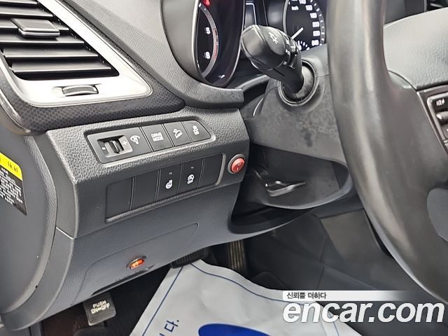 Hyundai Santafe 2017 — photo 17