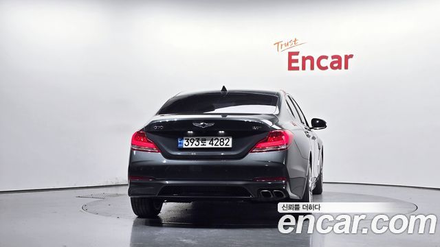 Genesis G70 2019 — photo 4