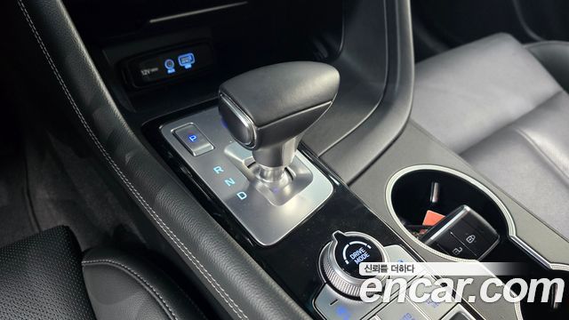Genesis G70 2019 — photo 12