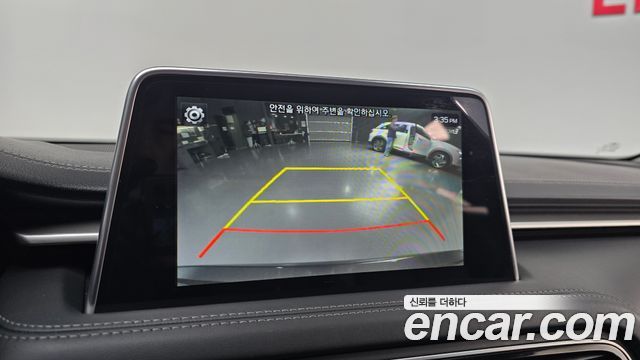 Genesis G70 2019 — photo 22