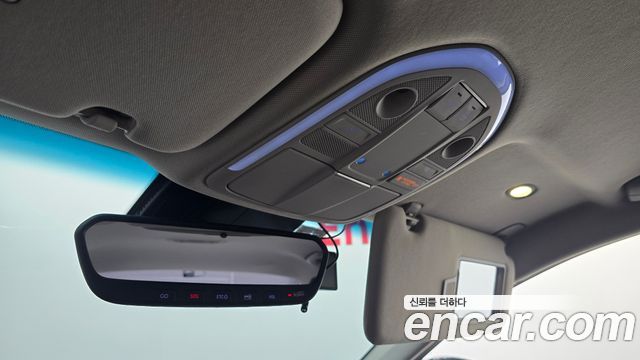 Genesis G70 2019 — photo 30