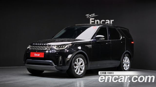 Land Rover Discovery 2019 — photo 1
