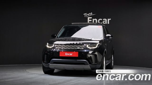 Land Rover Discovery 2019 — photo 3