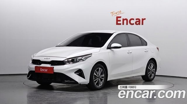 Kia K3 2022 — photo 1