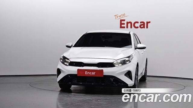 Kia K3 2022 — photo 3