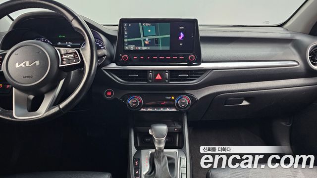 Kia K3 2022 — photo 13