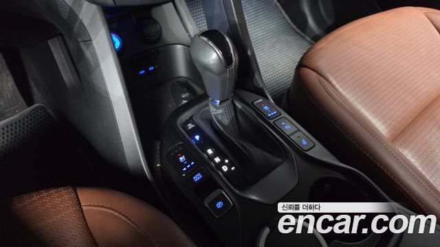 Hyundai Santafe 2015 — photo 9