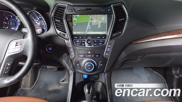 Hyundai Santafe 2015 — photo 14