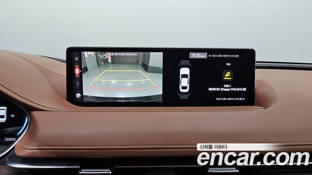 Genesis G80 2021 — photo 17