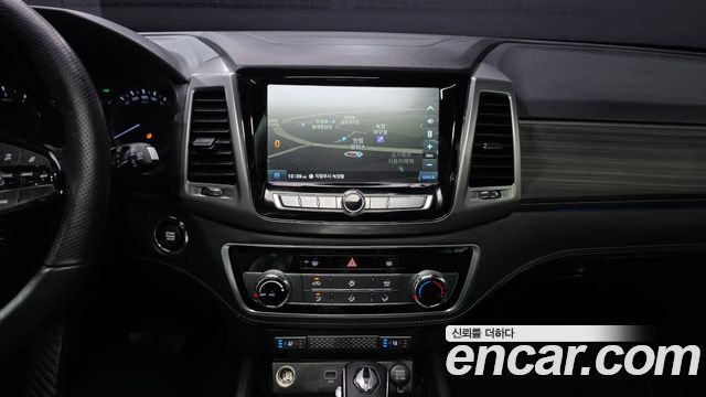 KG Mobility Rexton 2019 — photo 20