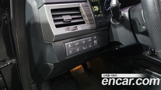 KG Mobility Rexton 2019 — photo 29