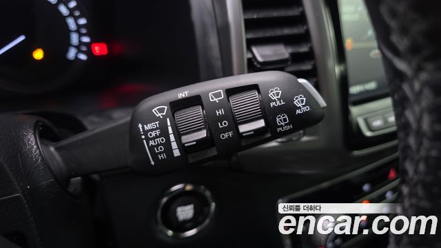 KG Mobility Rexton 2019 — photo 30