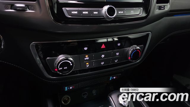 KG Mobility Rexton 2019 — photo 35