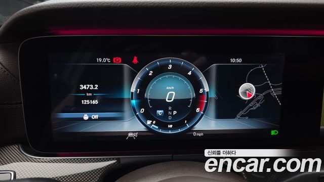 Mercedes-Benz CLS-Class 2019 — photo 11