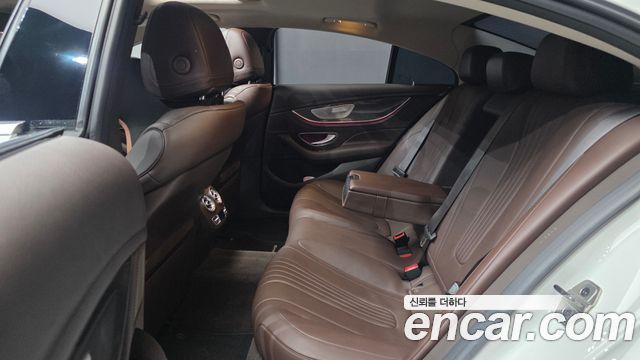Mercedes-Benz CLS-Class 2019 — photo 18