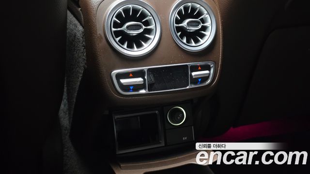 Mercedes-Benz CLS-Class 2019 — photo 30