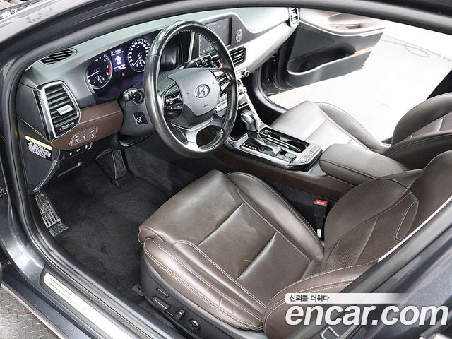 Hyundai Grandeur 2019 — photo 17