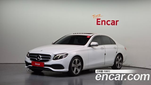Mercedes-Benz E-Class 2019 — photo 1