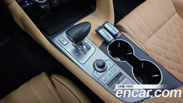 Genesis G70 2023 — photo 9