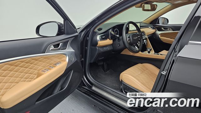 Genesis G70 2023 — photo 10