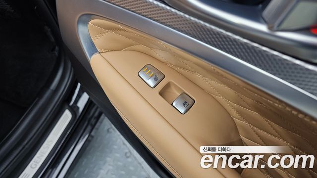 Genesis G70 2023 — photo 18