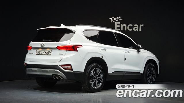 Hyundai Santafe 2019 — photo 2
