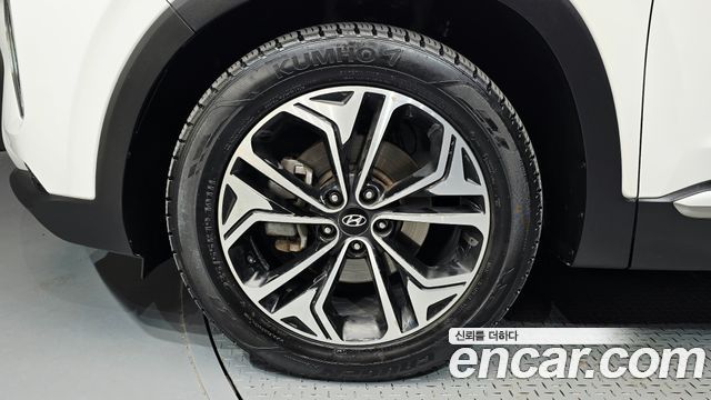 Hyundai Santafe 2019 — photo 5