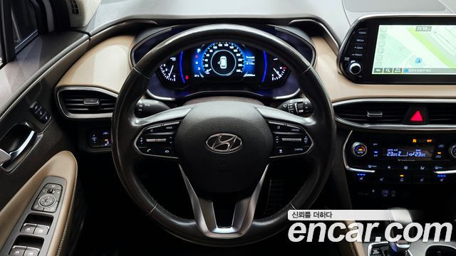 Hyundai Santafe 2019 — photo 13