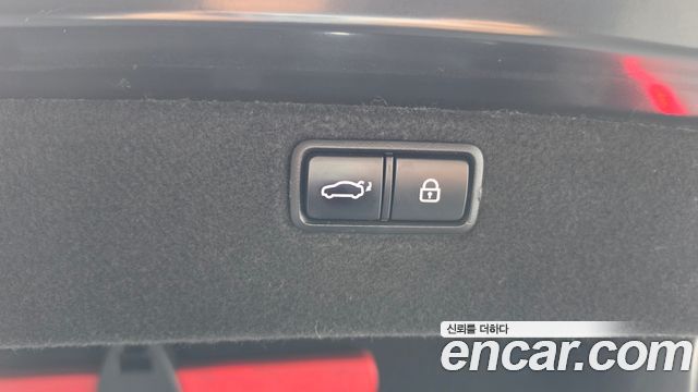 Hyundai Genesis 2014 — photo 19