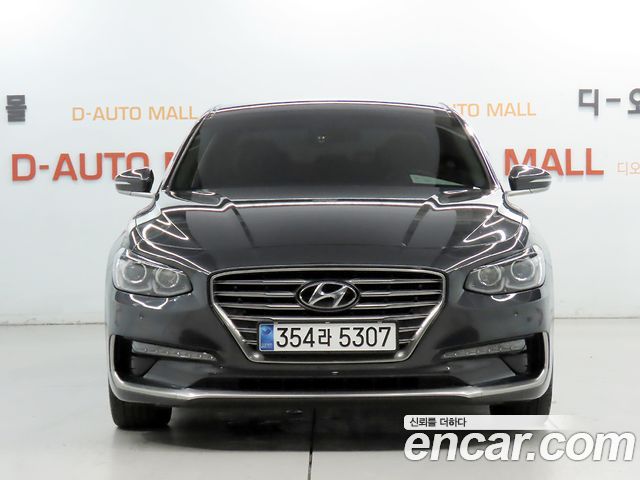Hyundai Grandeur 2018 — photo 1