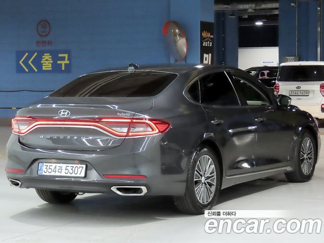 Hyundai Grandeur 2018 — photo 3
