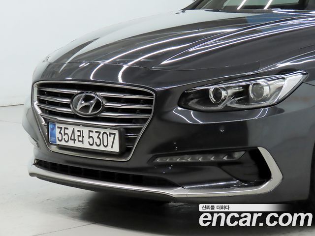 Hyundai Grandeur 2018 — photo 18