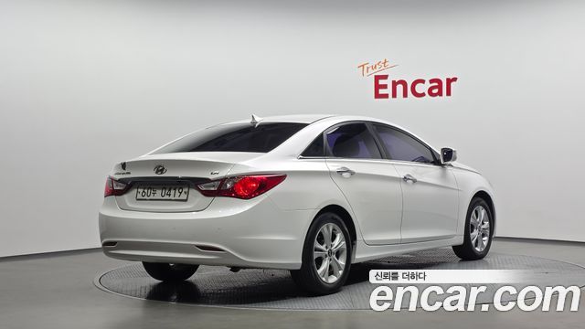 Hyundai Sonata 2014 — photo 2