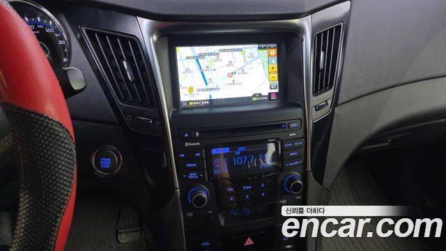 Hyundai Sonata 2014 — photo 14