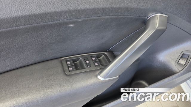 Volkswagen Passat 2018 — photo 27