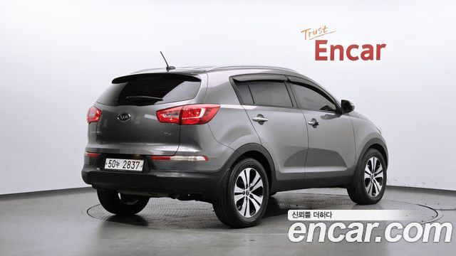 Kia Sportage 2012 — photo 2