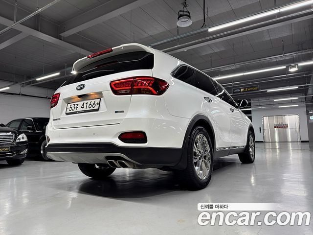 Kia Sorento 2018 — photo 7