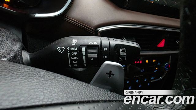 Hyundai Santafe 2020 — photo 28