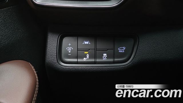 Hyundai Santafe 2020 — photo 32