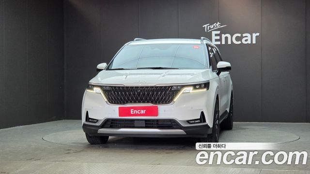 Kia Canival 2022 — photo 3