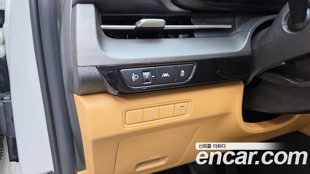 Kia Canival 2022 — photo 28