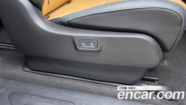 Kia Canival 2022 — photo 30