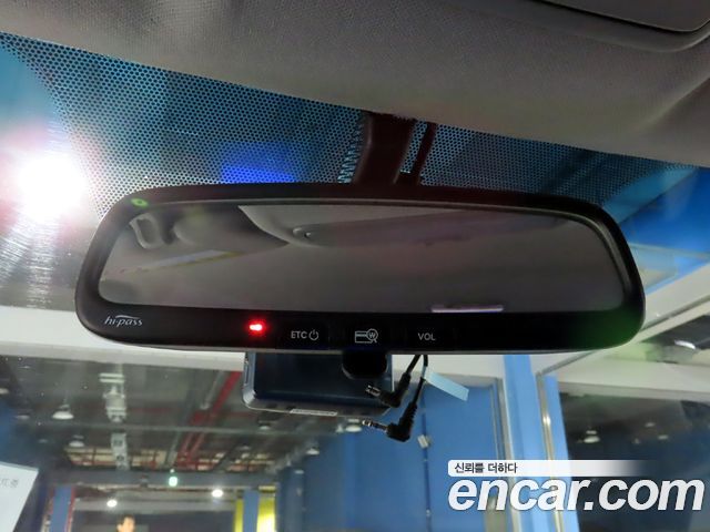 Hyundai Accent 2012 — photo 15
